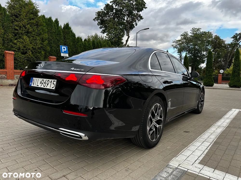Mercedes-Benz Klasa E - 16