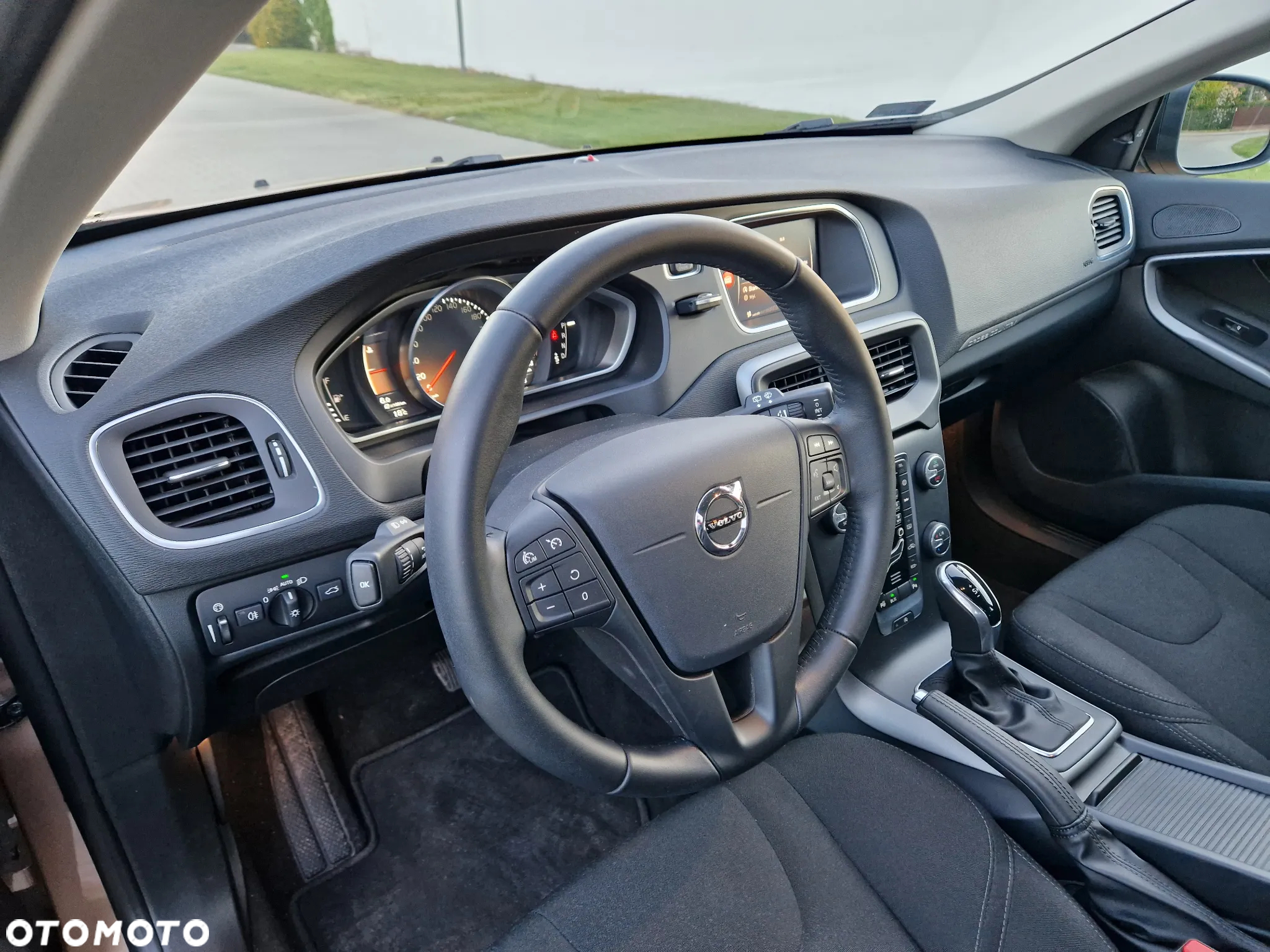 Volvo V40 D3 Drive-E Kinetic - 12