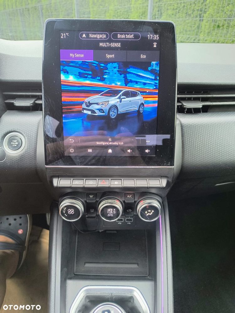 Renault Clio - 31