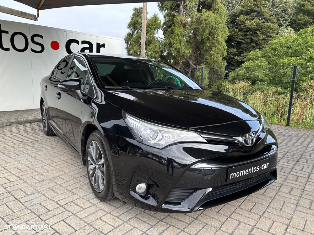Toyota Avensis SD 2.0 D-4D Exclusive+GPS - 4
