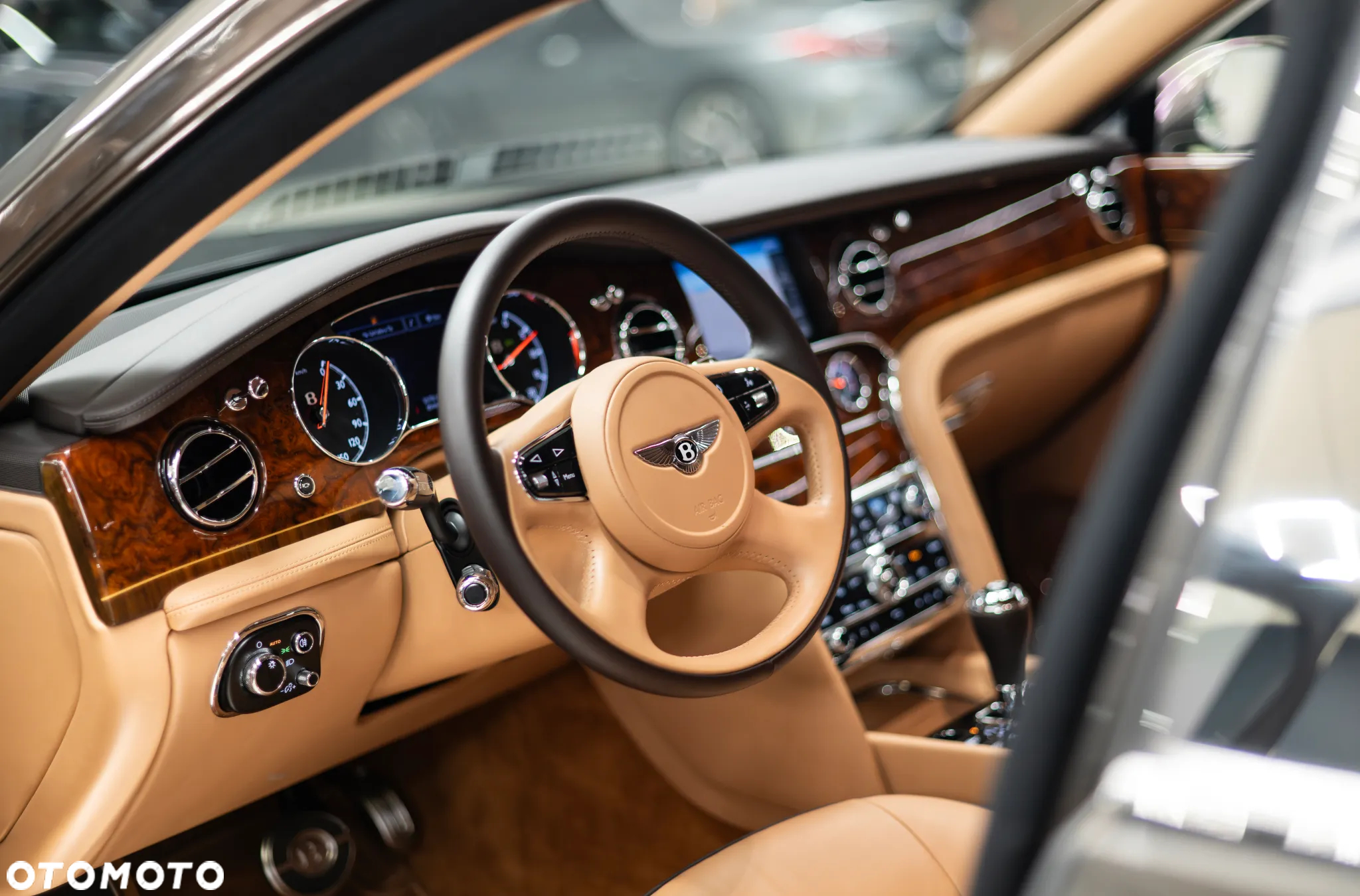 Bentley Mulsanne Standard - 21