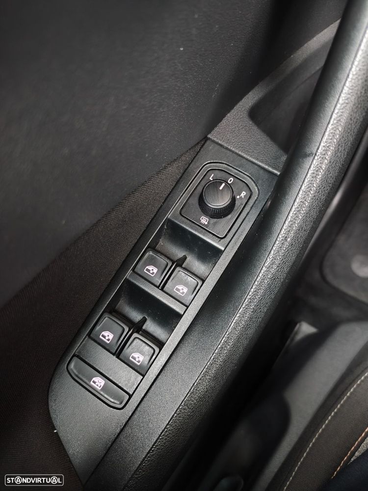 Skoda Kamiq 1.0 TSI Style DSG - 29