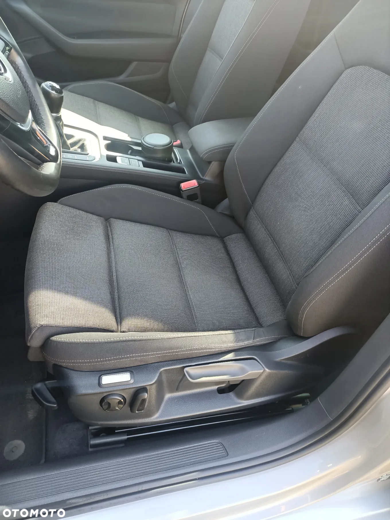 Volkswagen Passat - 18