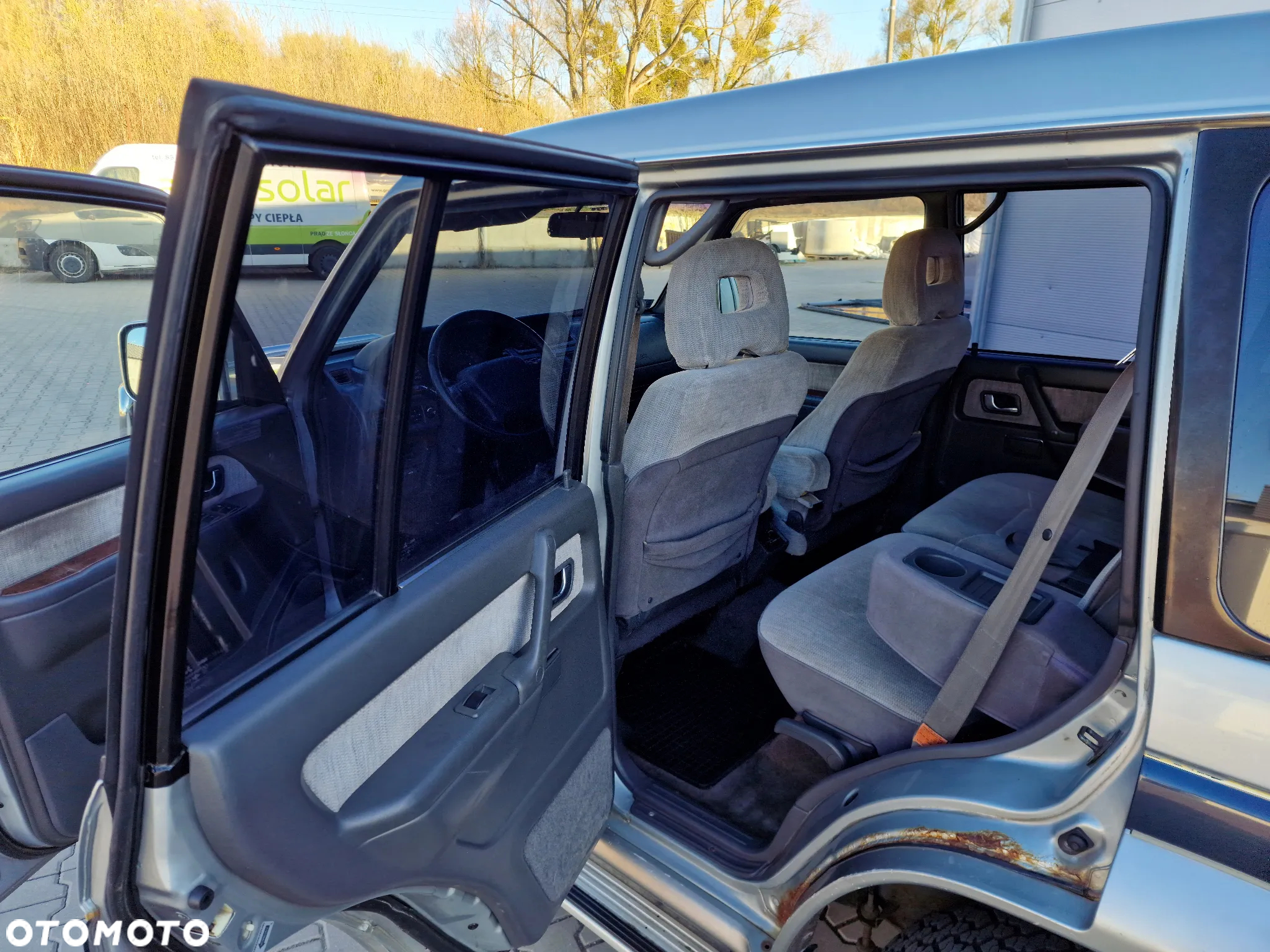 Mitsubishi Pajero - 29