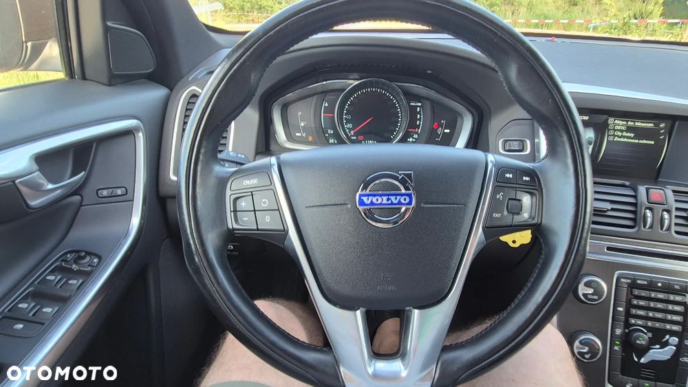 Volvo XC 60 D4 Summum - 25
