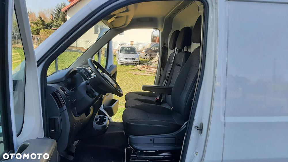 Opel Movano - 8