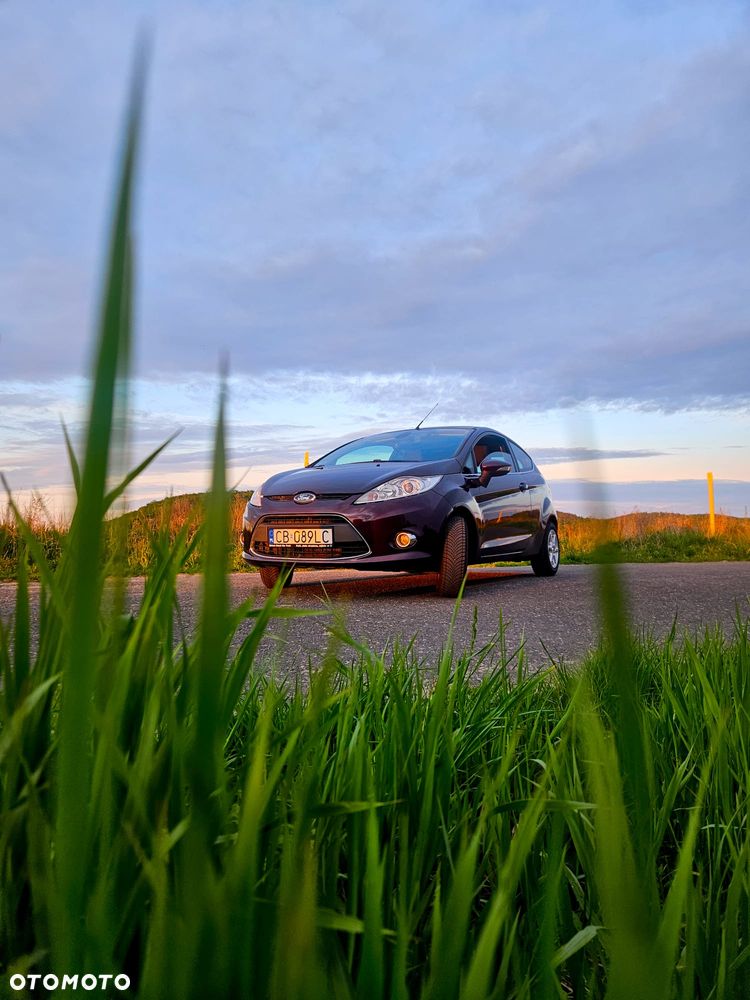 Ford Fiesta - 9
