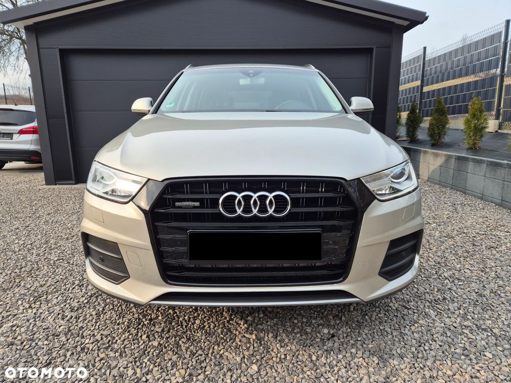 Audi Q3 2.0 TFSI Quattro S tronic design - 2