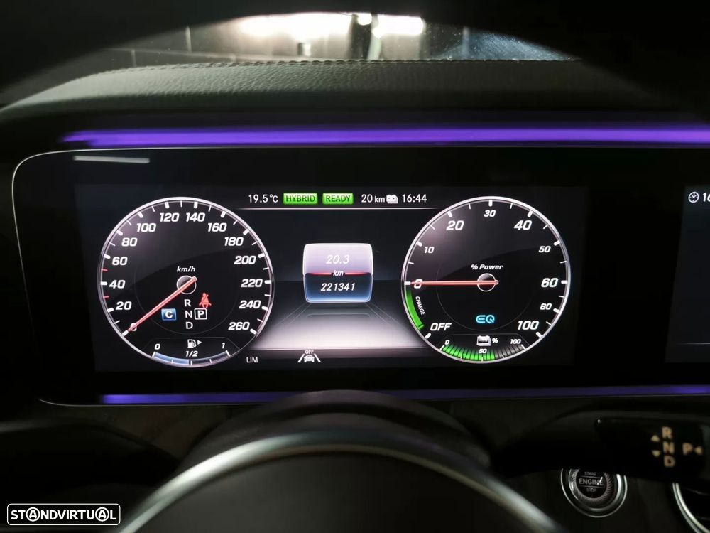 Mercedes-Benz E 300 de Exclusive Line - 27