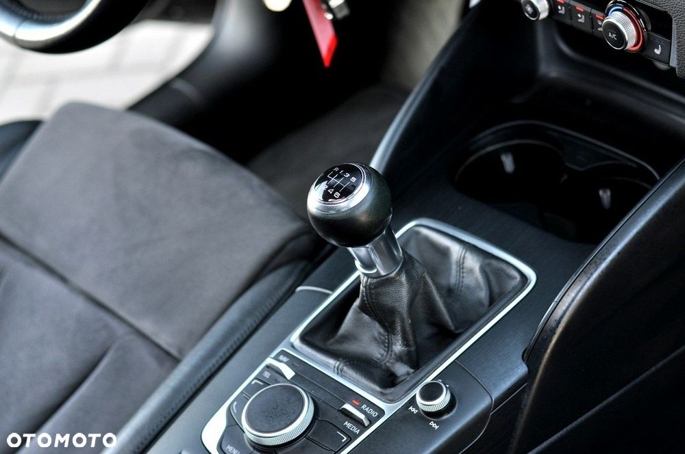 Audi A3 Limousine 1.6 TDI Attraction - 20