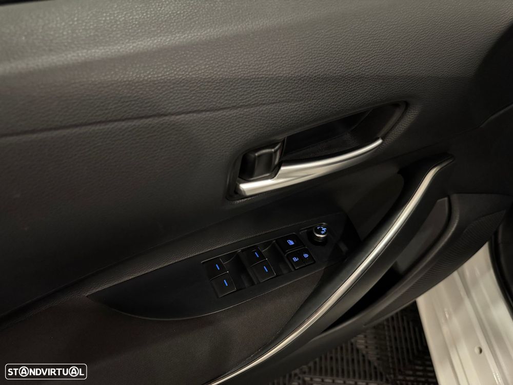Toyota Corolla 1.8 Hybrid Comfort - 54