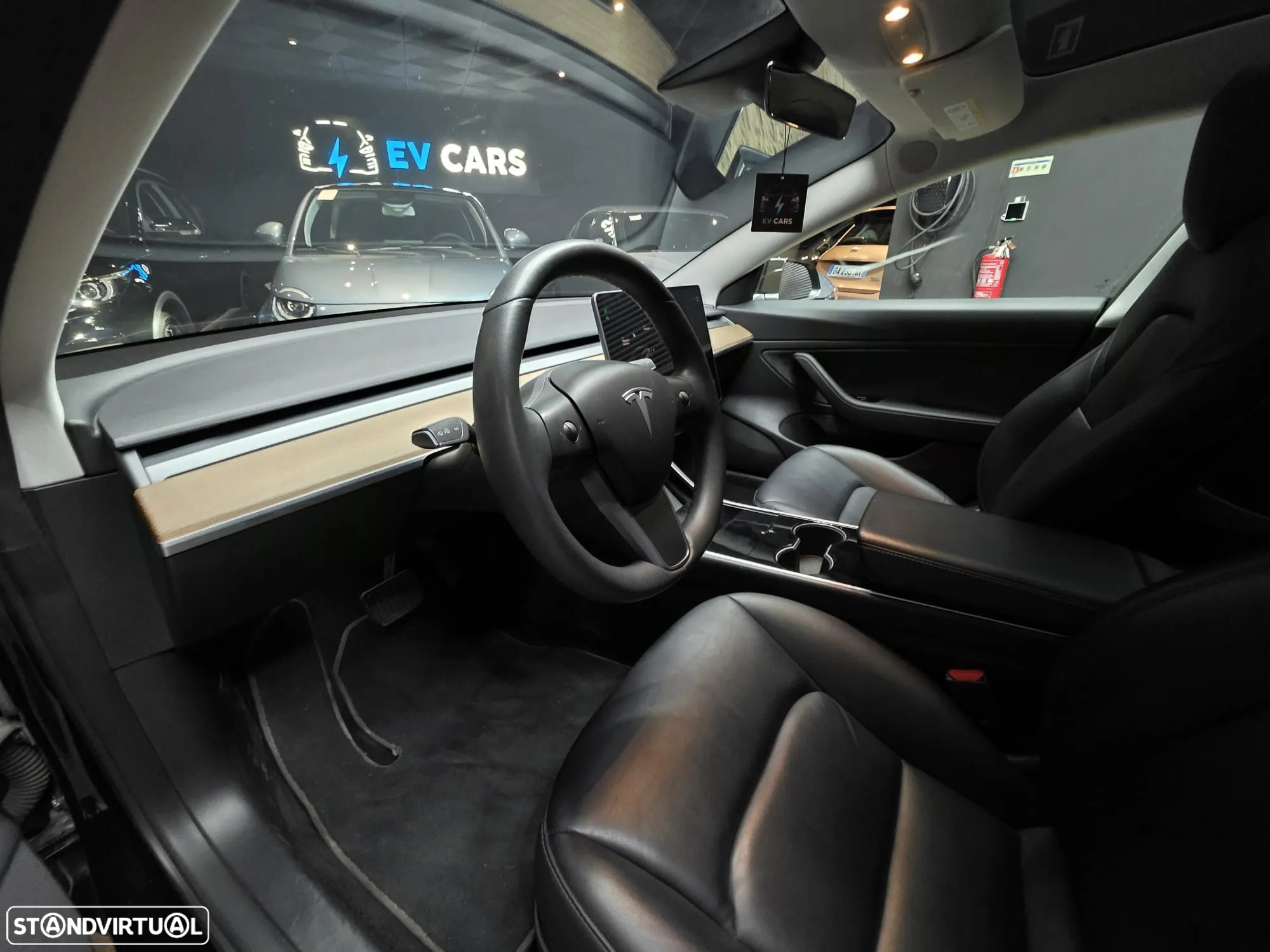 Tesla Model 3 Long-Range Dual Motor AWD - 19