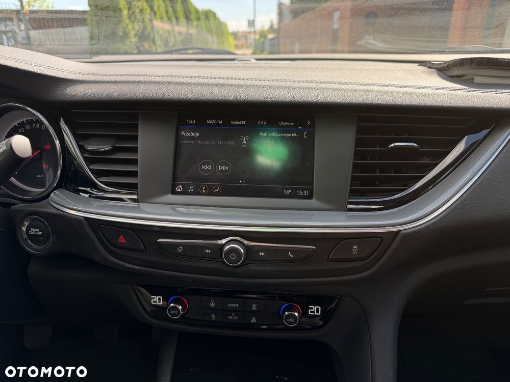 Opel Insignia 1.5 T Exclusive S&S - 13