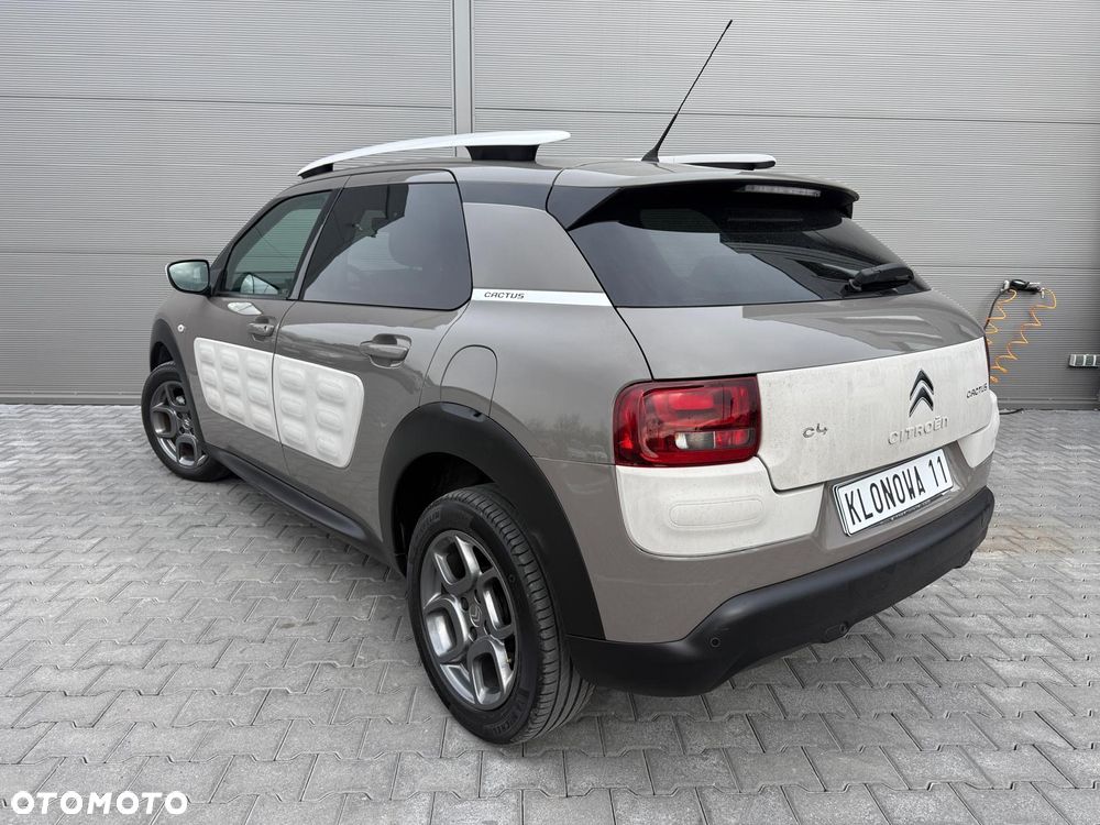 Citroën C4 Cactus 1.2 PureTech Shine S&S - 22
