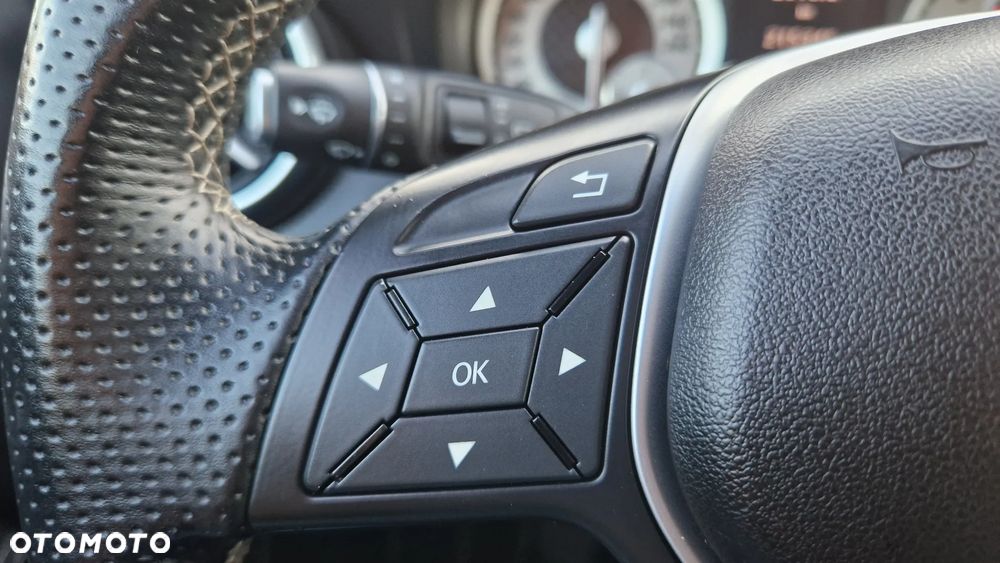 Mercedes-Benz Klasa A 180 CDI (BlueEFFICIENCY) Style - 18