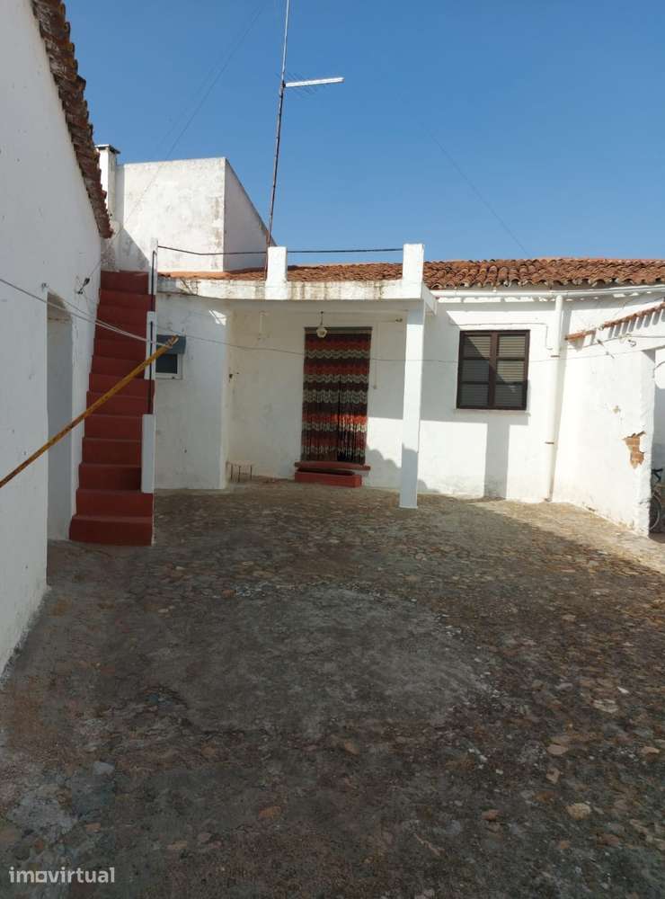 Moradia Geminada T4 - Cuba - Grande imagem: 5/18