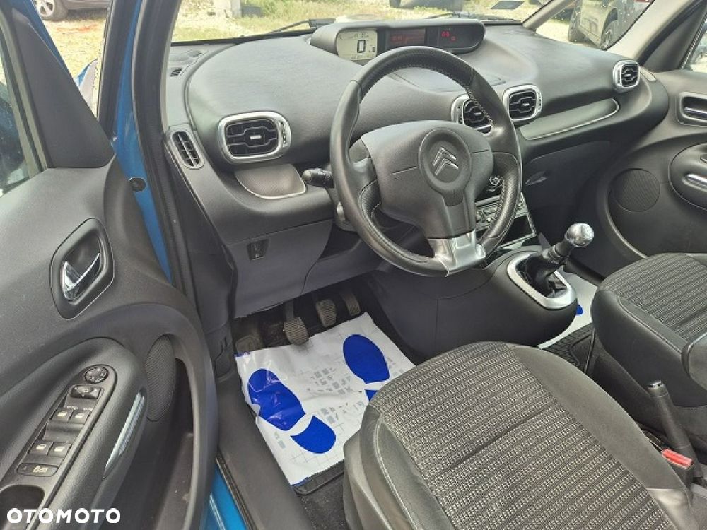 Citroën C3 Picasso 1.4i Exclusive - 17