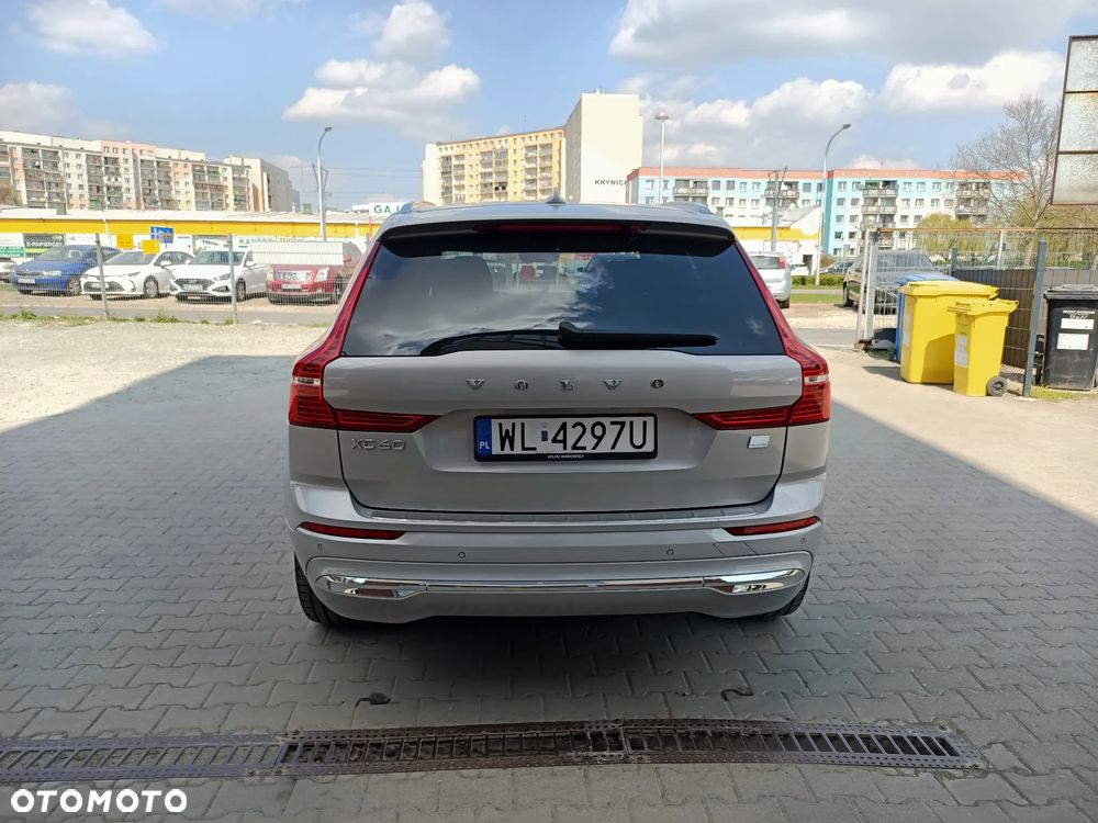 Volvo XC 60 T8 Plug-In Hybrid AWD Ultimate Bright - 4