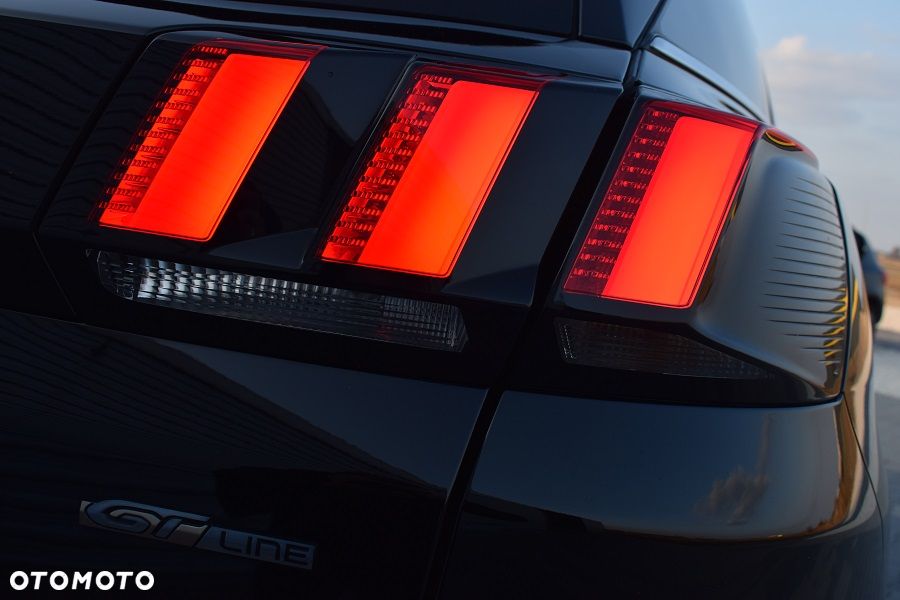 Peugeot 3008 1.2 PureTech GPF Allure S&S - 32