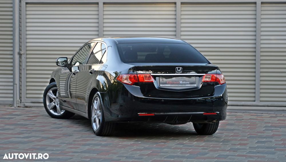Honda Accord 2.2 i-DTEC AT Executive Navi - 5