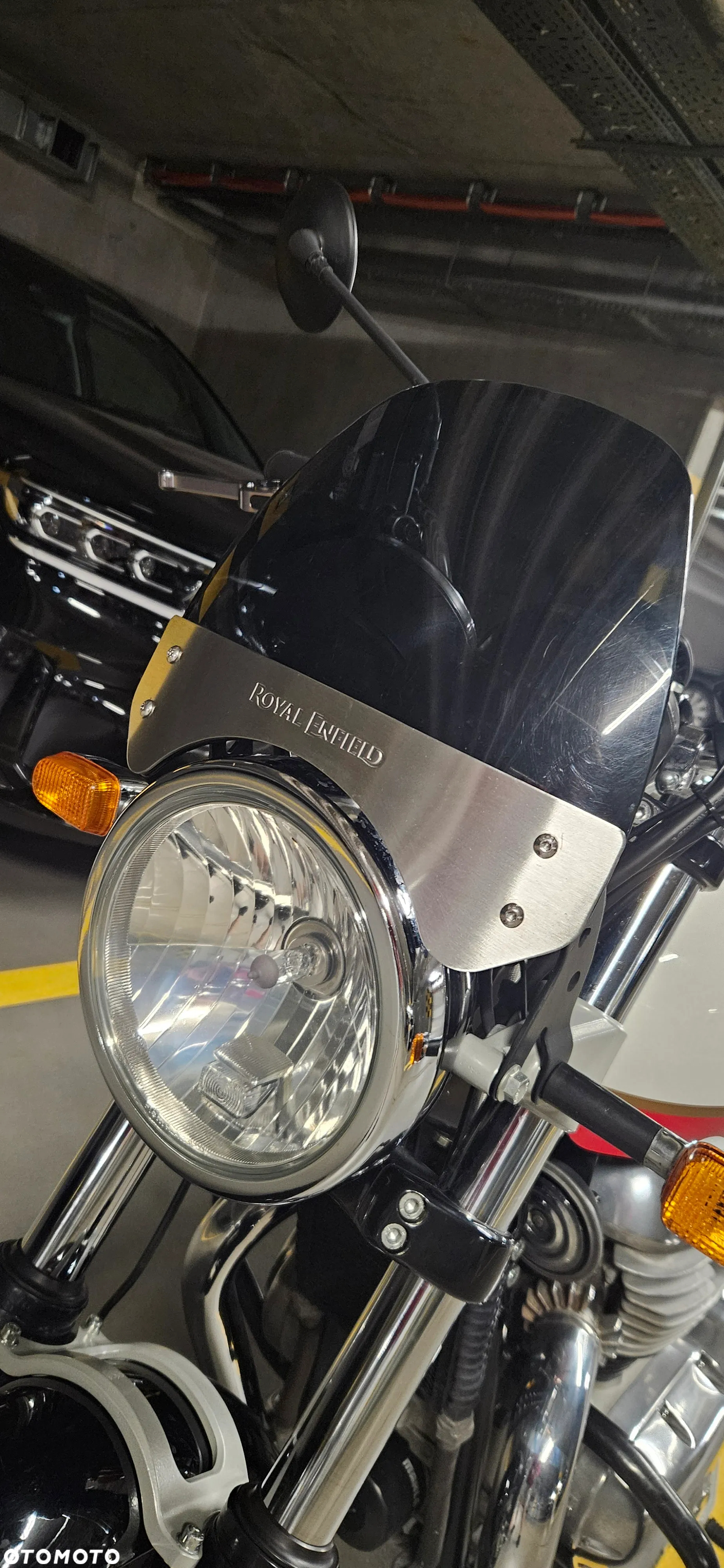Royal Enfield Interceptor - 10