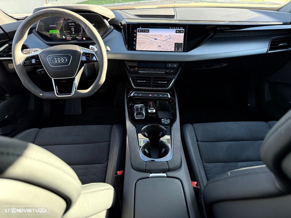 Audi e-tron GT quattro - 17