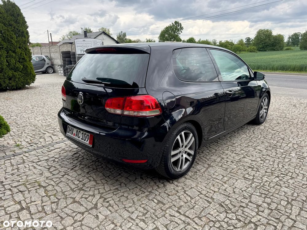 Volkswagen Golf 1.6 Comfortline - 5