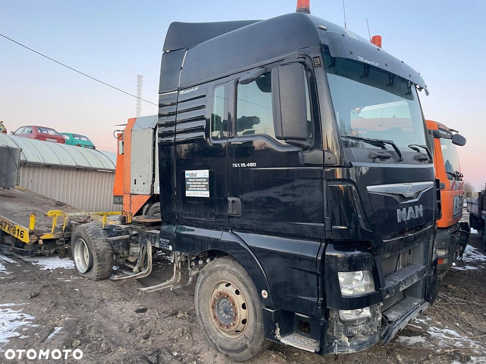 MAN TGX 18T 4X2 2014 ROK NA CZĘŚCI - 2