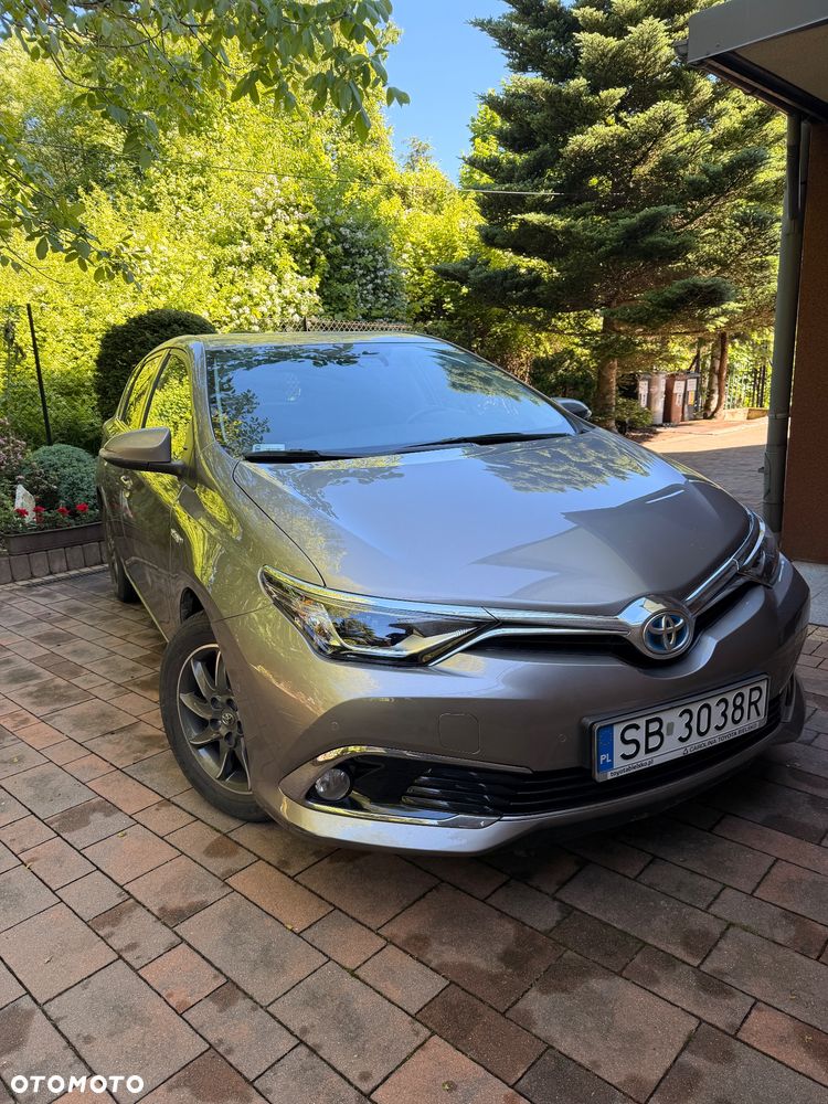 Toyota Auris - 1