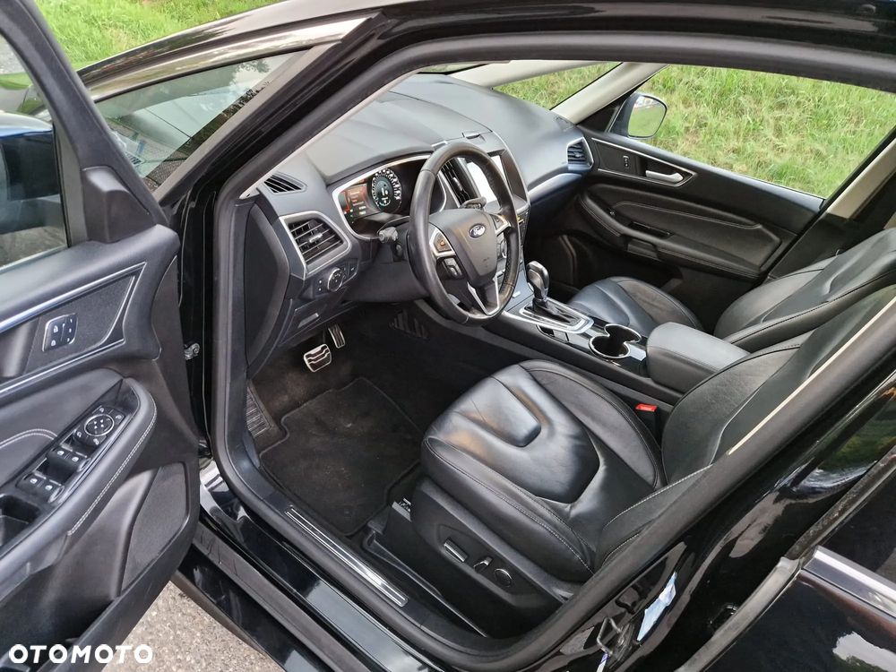 Ford S-Max - 10