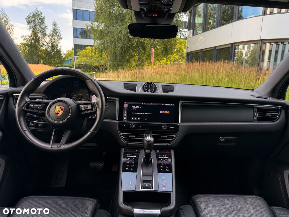 Porsche Macan Standard - 10