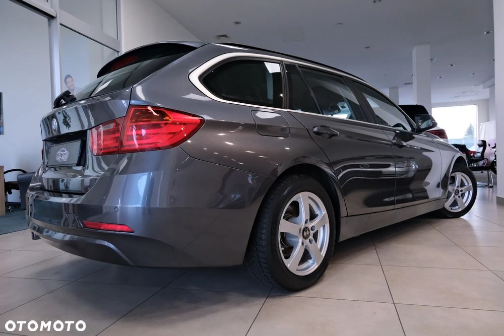 BMW Seria 3 - 10