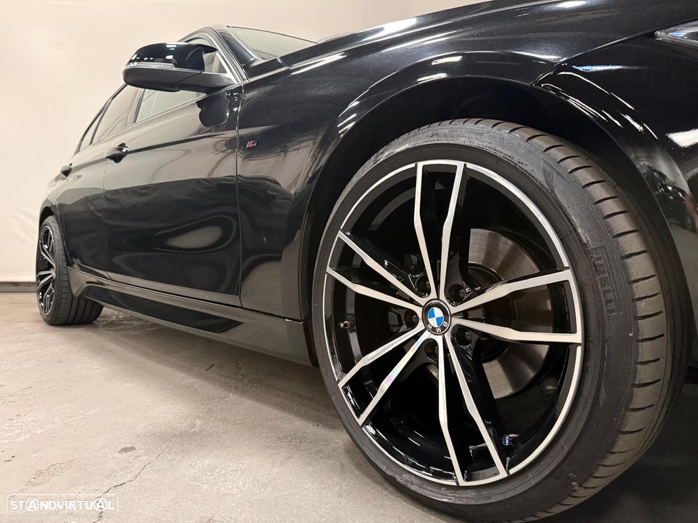 BMW 320 d Aut. M Sport - 16