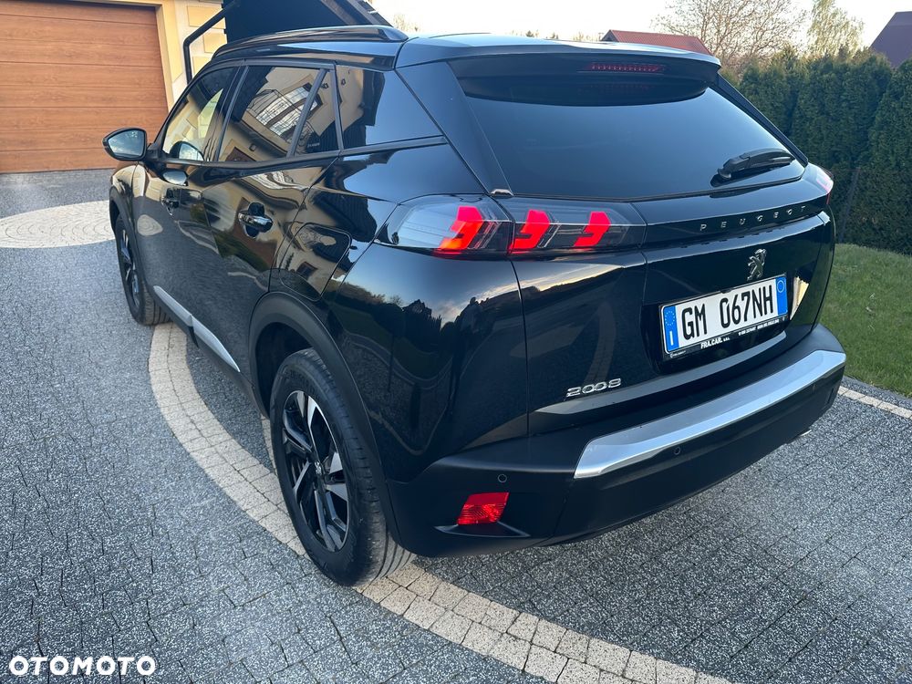 Peugeot 2008 BlueHDi 130 EAT8 Allure - 9