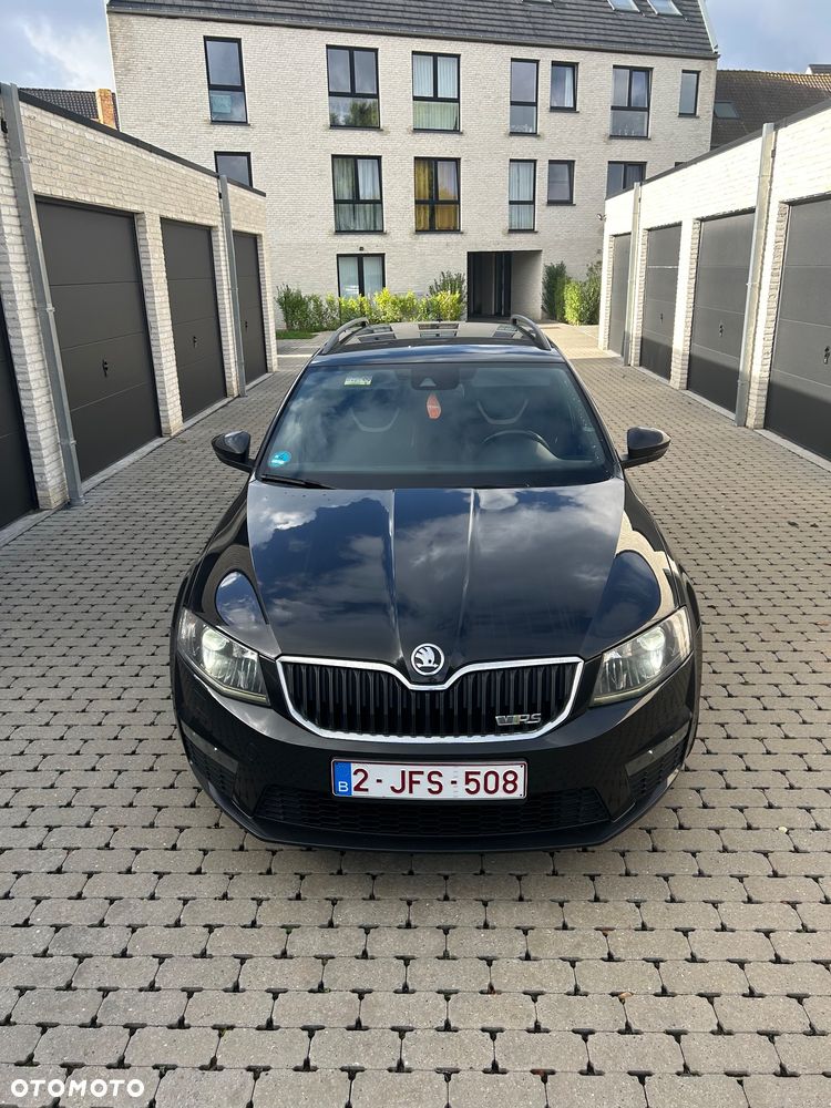 Skoda Octavia 2.0 TSI RS - 6