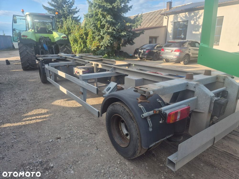 Krone Ackermann do przewozu słomy, bel, kostek - 9