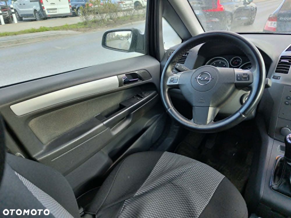 Opel Zafira 1.9 CDTI Elegance - 9