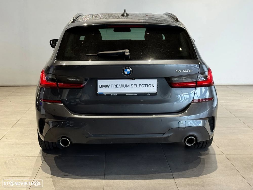 BMW 330 e Touring Pack M Auto - 5