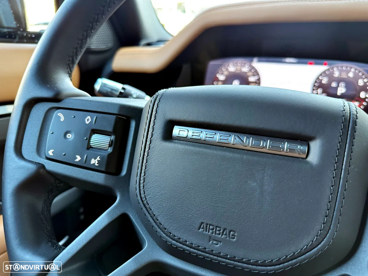 Land Rover Defender 110 P400 X - 13