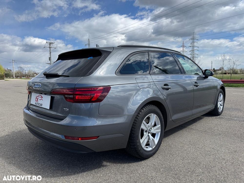 Audi A4 2.0 TDI S tronic design - 5
