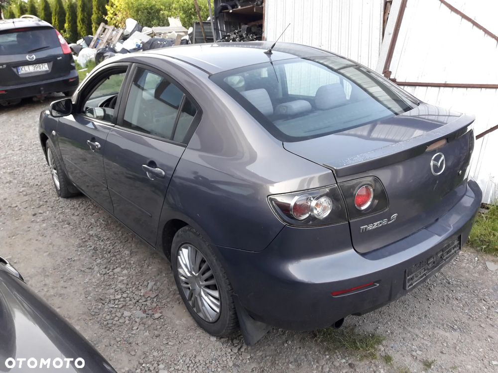 Mazda 3 BK 03-09 drzwi lewy przód tył prawy sedan w kolor 32s yba lampa