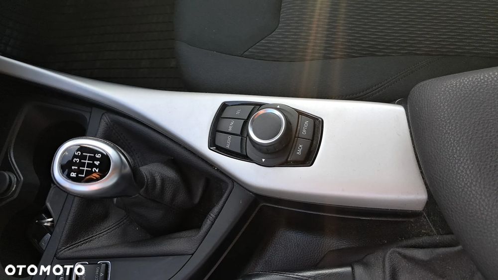 BMW Seria 1 116d EfficientDynamics Edition - 12