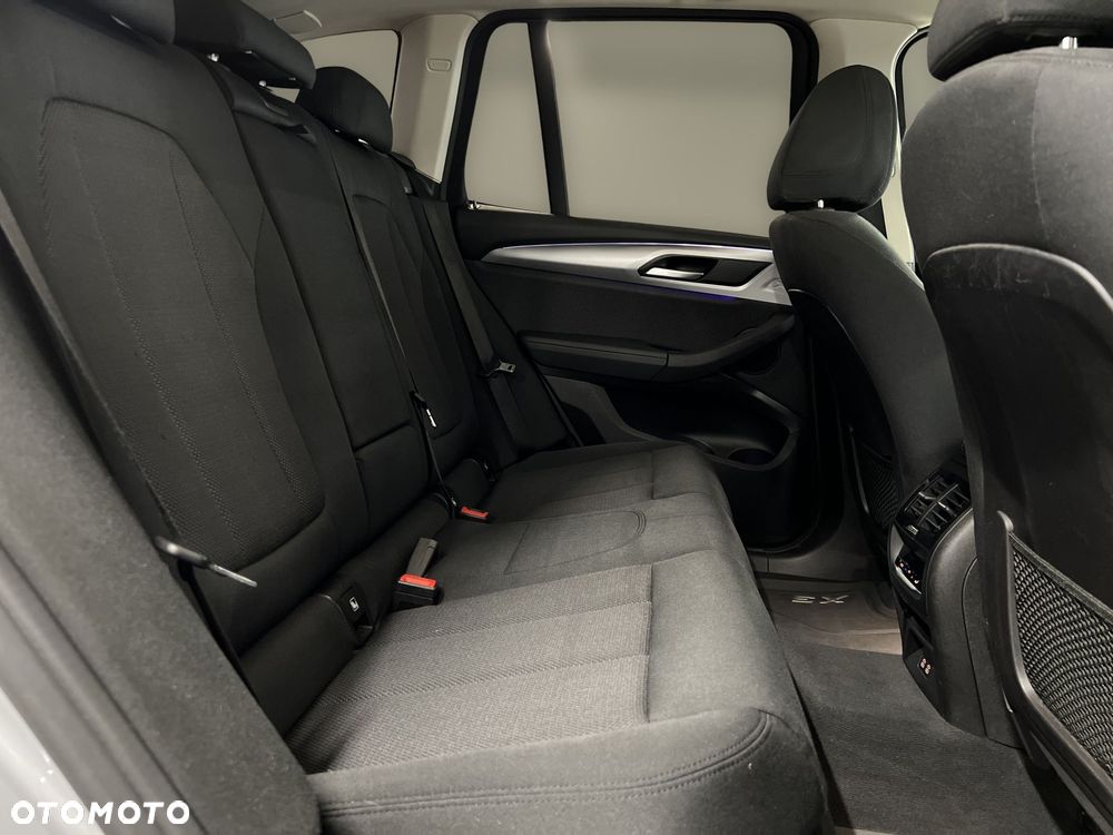 BMW X3 - 13