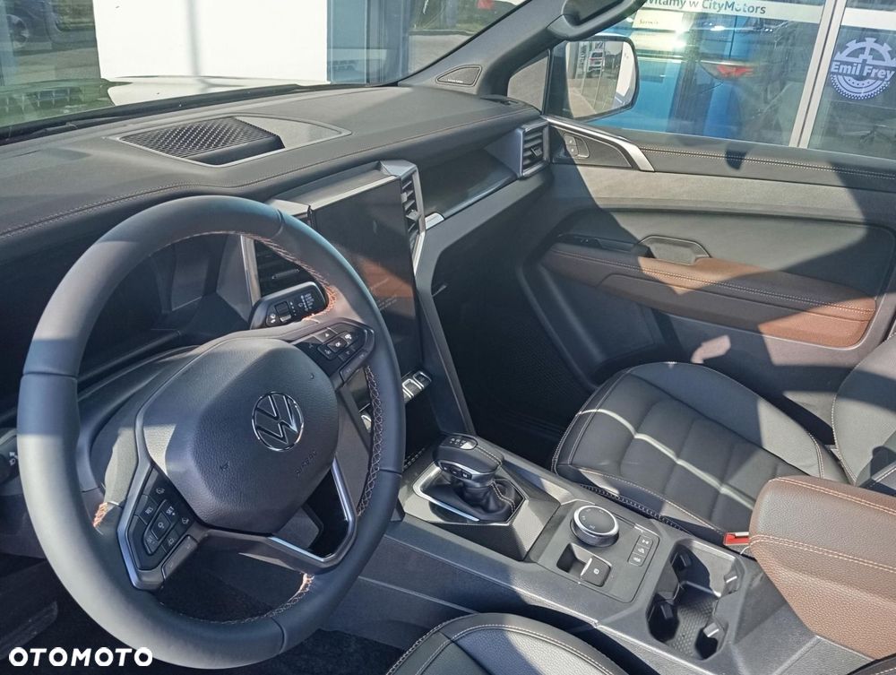 Volkswagen Amarok - 26