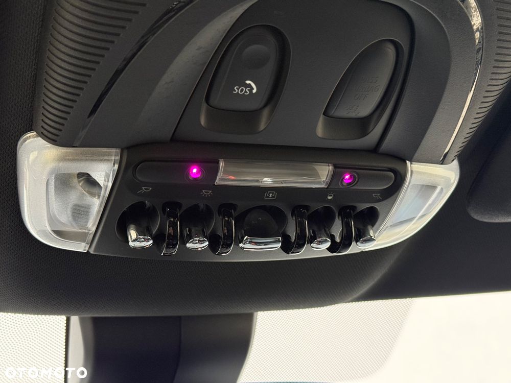 MINI John Cooper Works ALL4 sport - 27