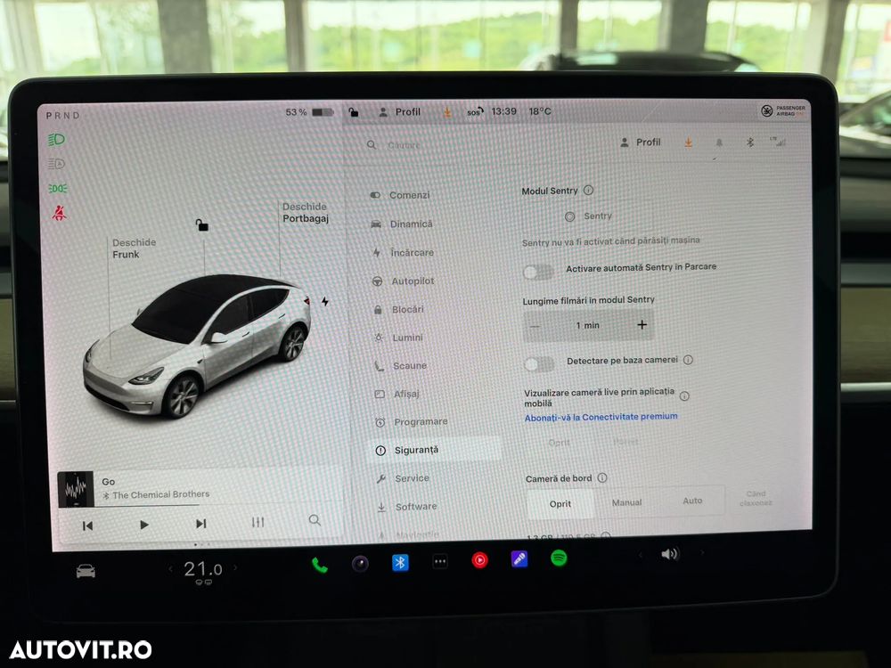 Tesla Model Y - 34