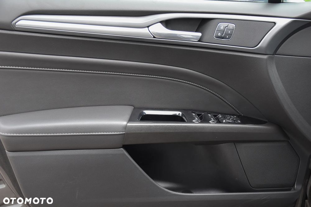 Ford Mondeo 2.0 TDCi Bi-Turbo PowerShift-Aut Titanium - 18