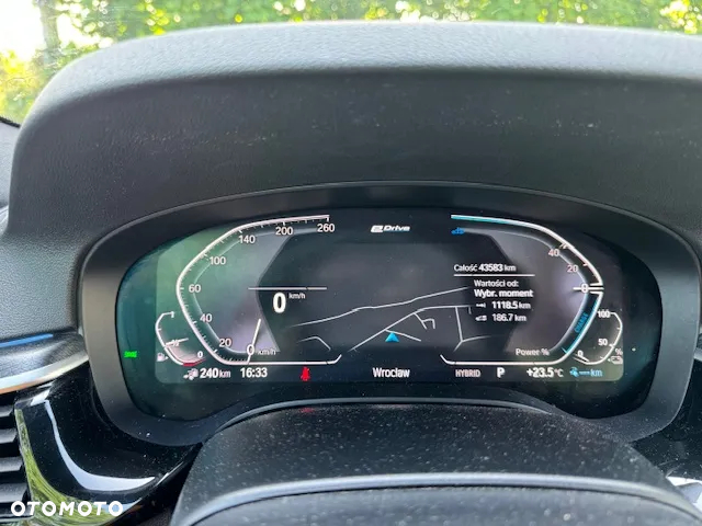 BMW Seria 5 530e xDrive M Sport sport - 15