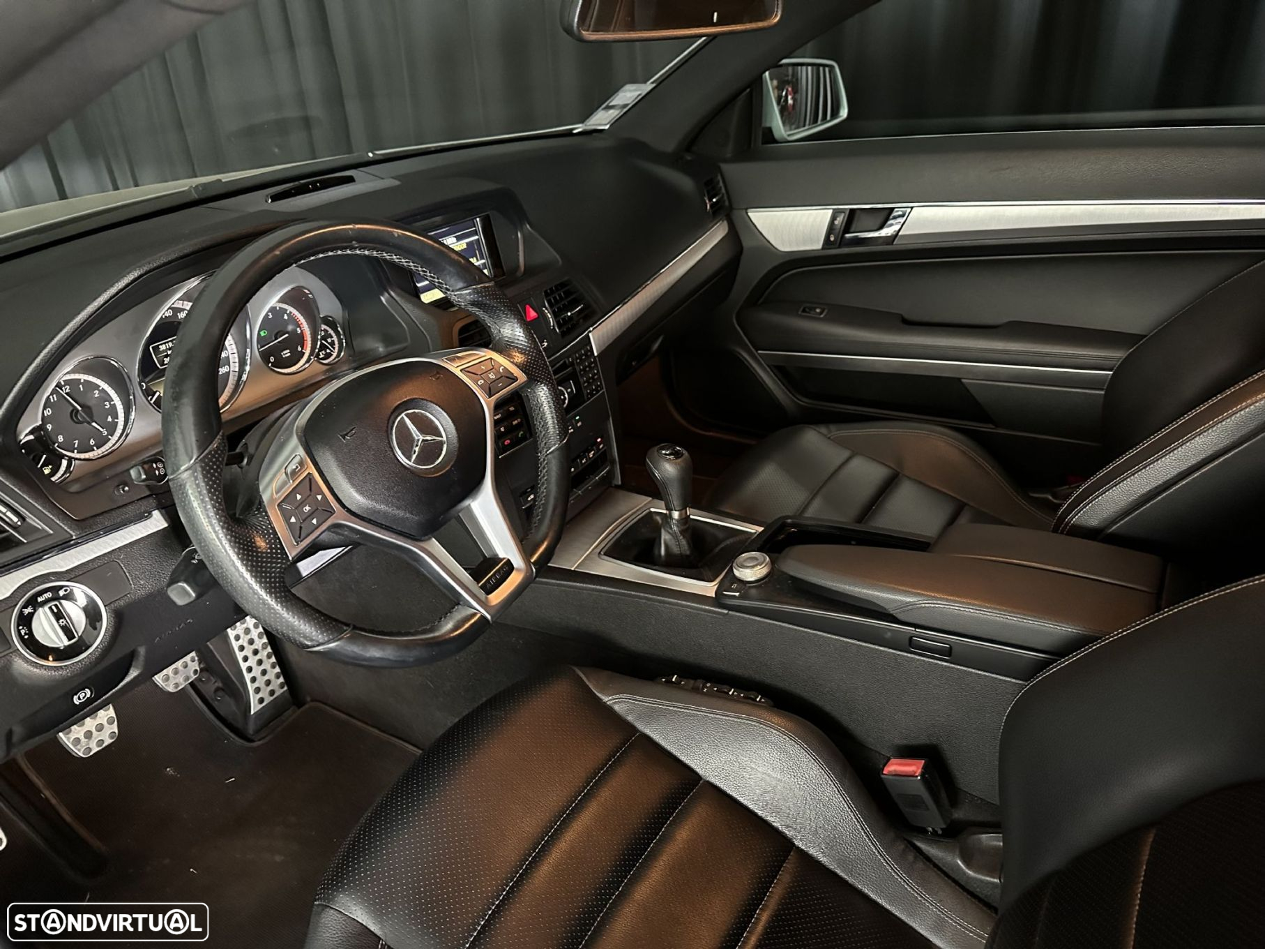 Mercedes-Benz E 220 CDi Avantgarde BlueEfficiency - 13