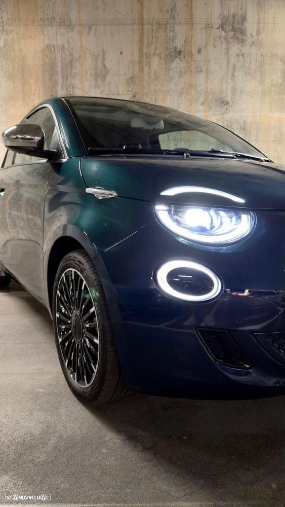 Fiat 500e 3 + 1 La Prima - 11